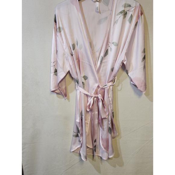 Sincerely Sofi Size Medium Pink Satin Robe with Belt - Picture 6 of 9
